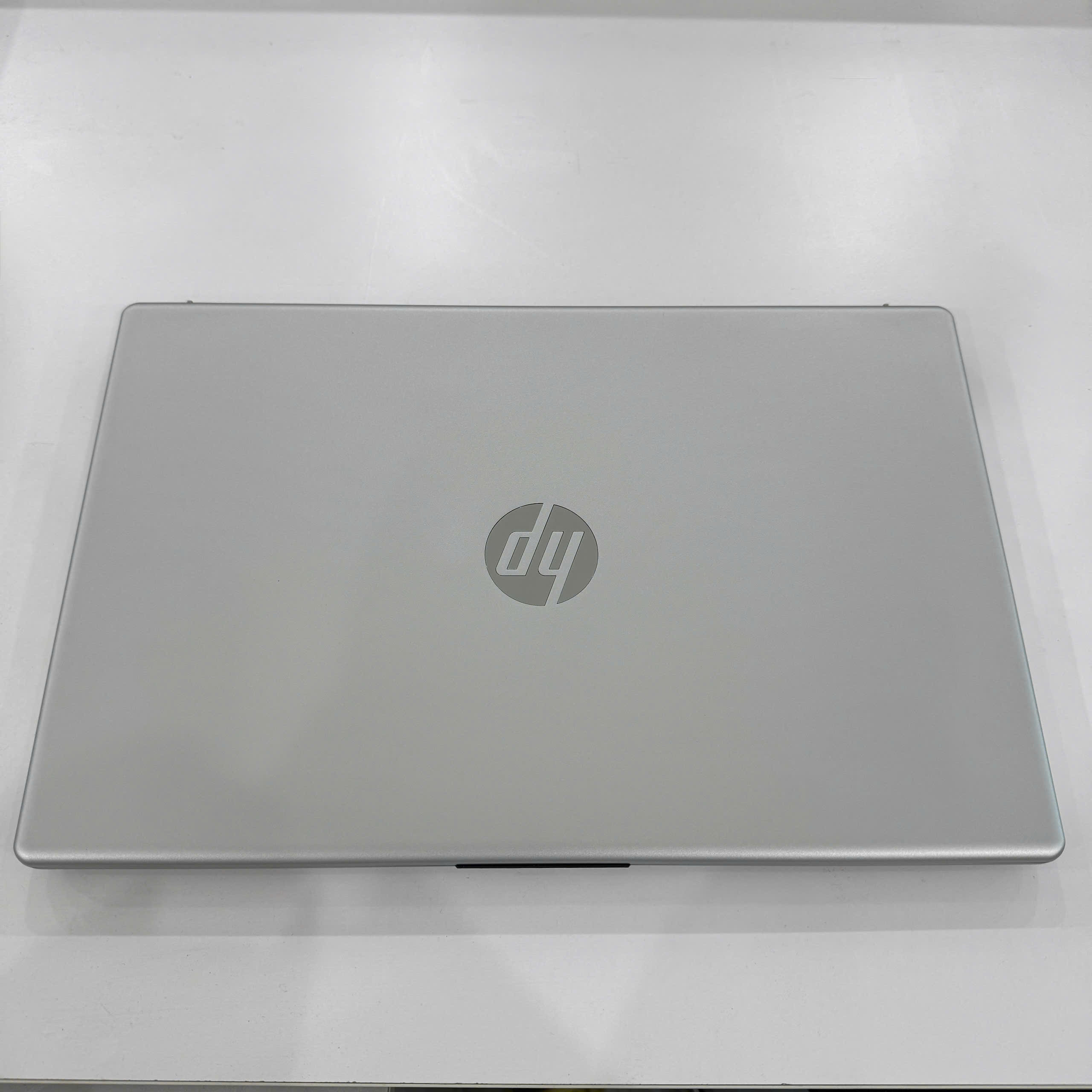 TNC Store Laptop HP 15-FD0095WM