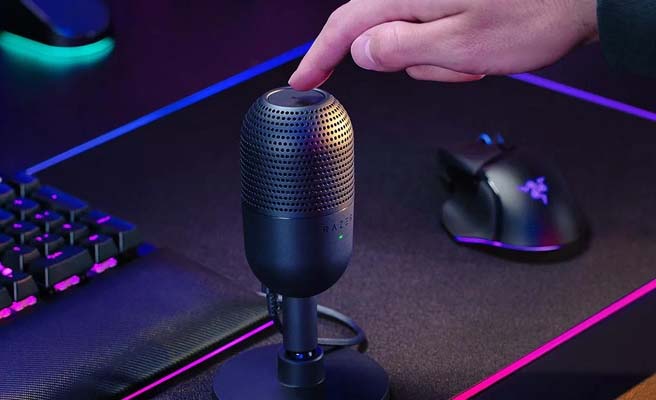 TNC Store Thiết Bị Thu Âm Razer Seiren V3 Mini - Ultra-Compact USB Microphone - FRML Packaging_RZ19-05050100-R3M1