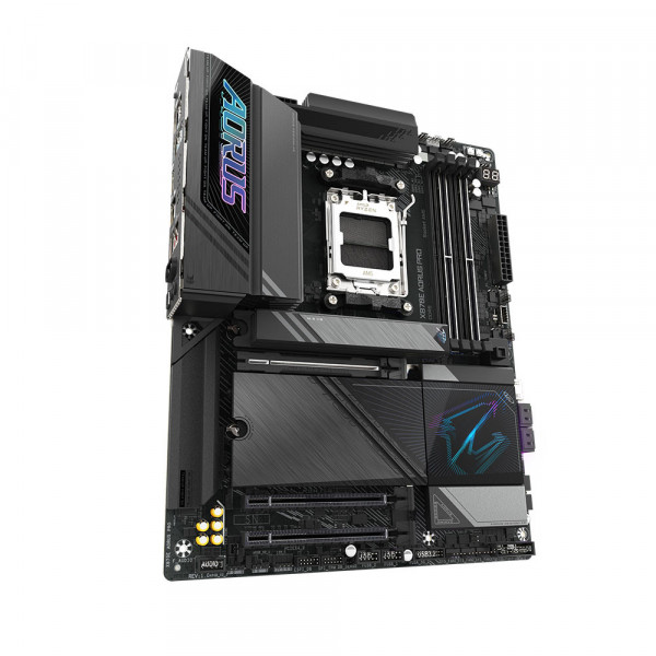 TNC Store Bo Mạch Chủ Gigabyte X870E Aorus Pro DDR5